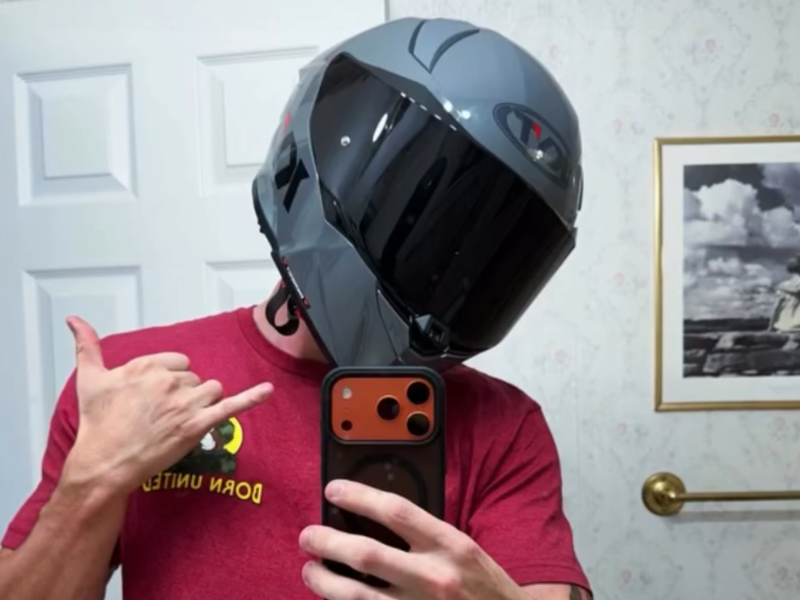 KYT R2R Helmet + Visor